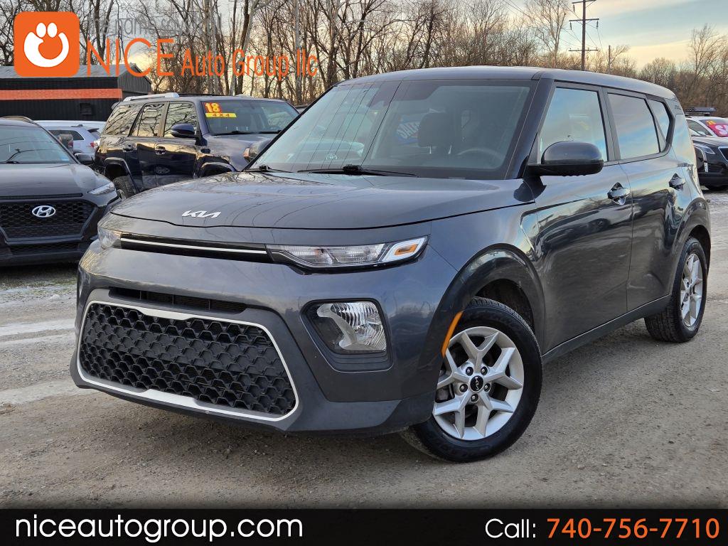 2022 Kia Soul LX CVT
