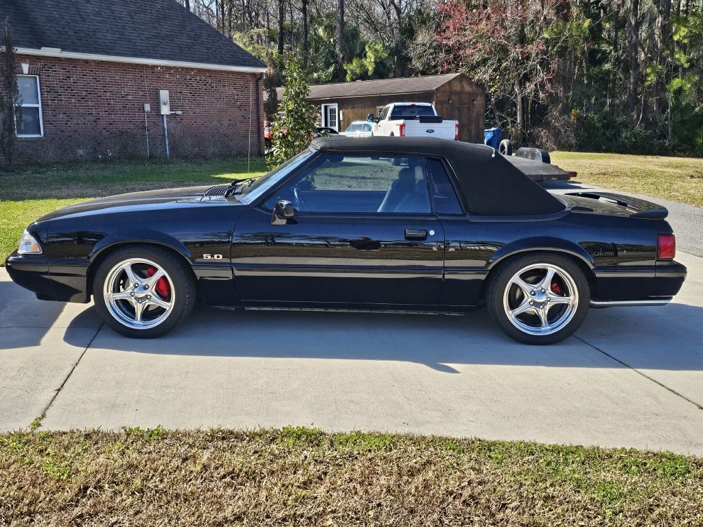 Ford Mustang  1989
