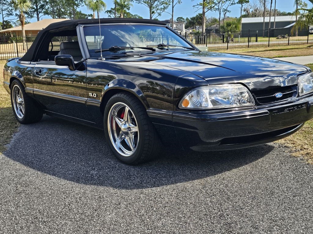 Ford Mustang  1989