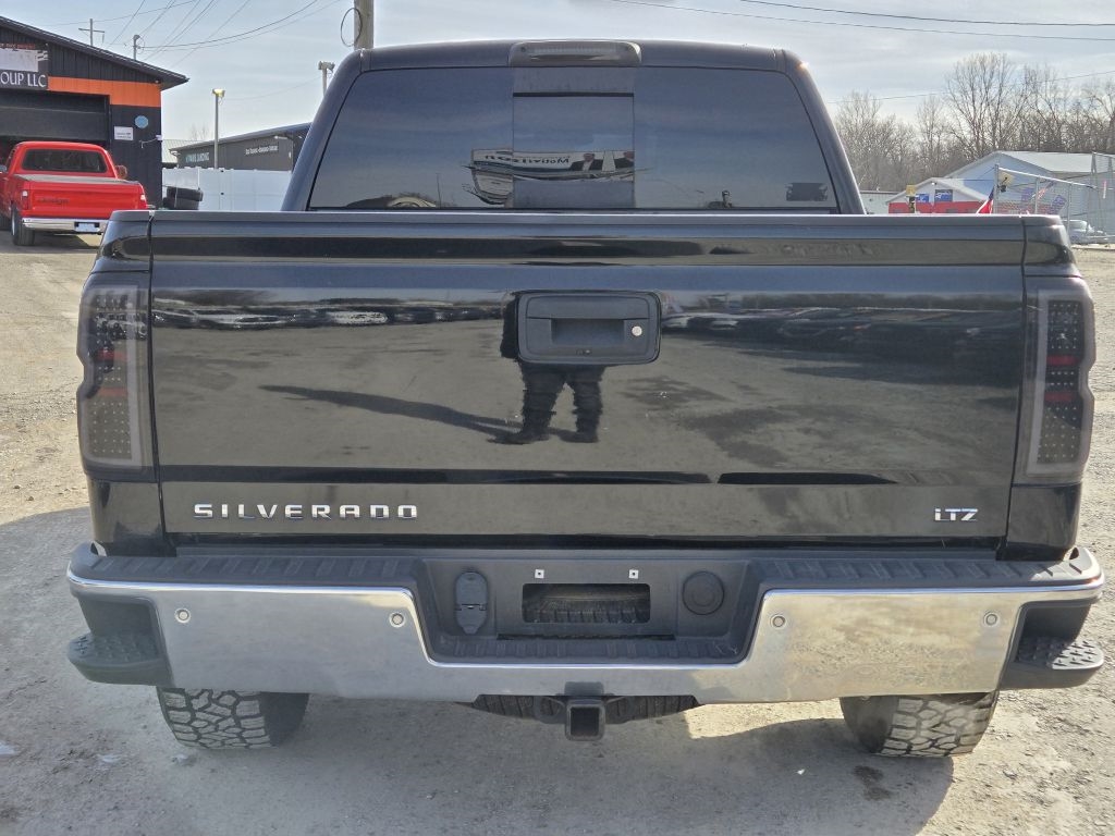 Chevrolet Silverado 1500 LTZ Crew Cab 4WD 2015