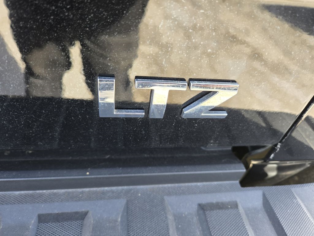 Chevrolet Silverado 1500 LTZ Crew Cab 4WD 2015