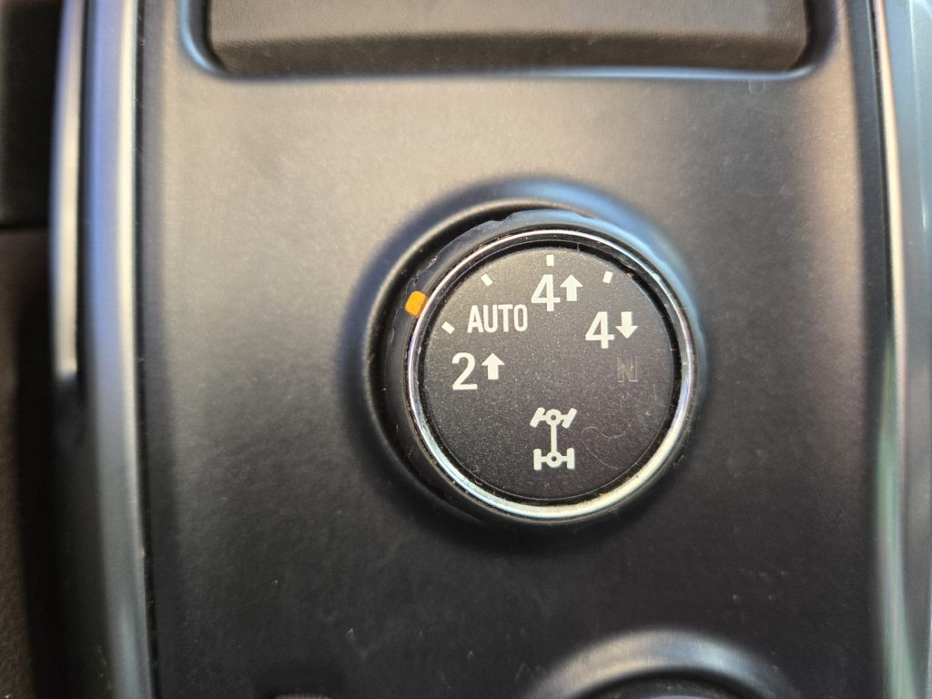 Chevrolet Silverado 1500 LTZ Crew Cab 4WD 2015