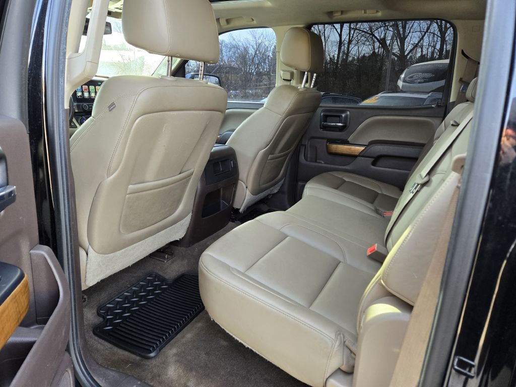 Chevrolet Silverado 1500 LTZ Crew Cab 4WD 2015