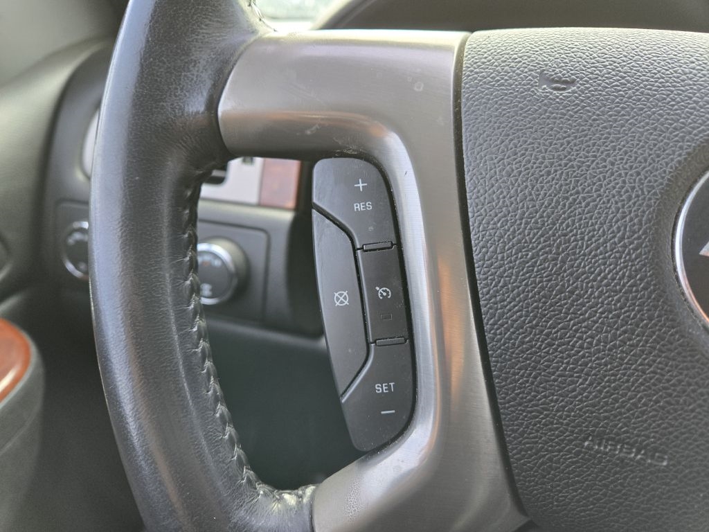 Chevrolet Tahoe LT 4WD 2012