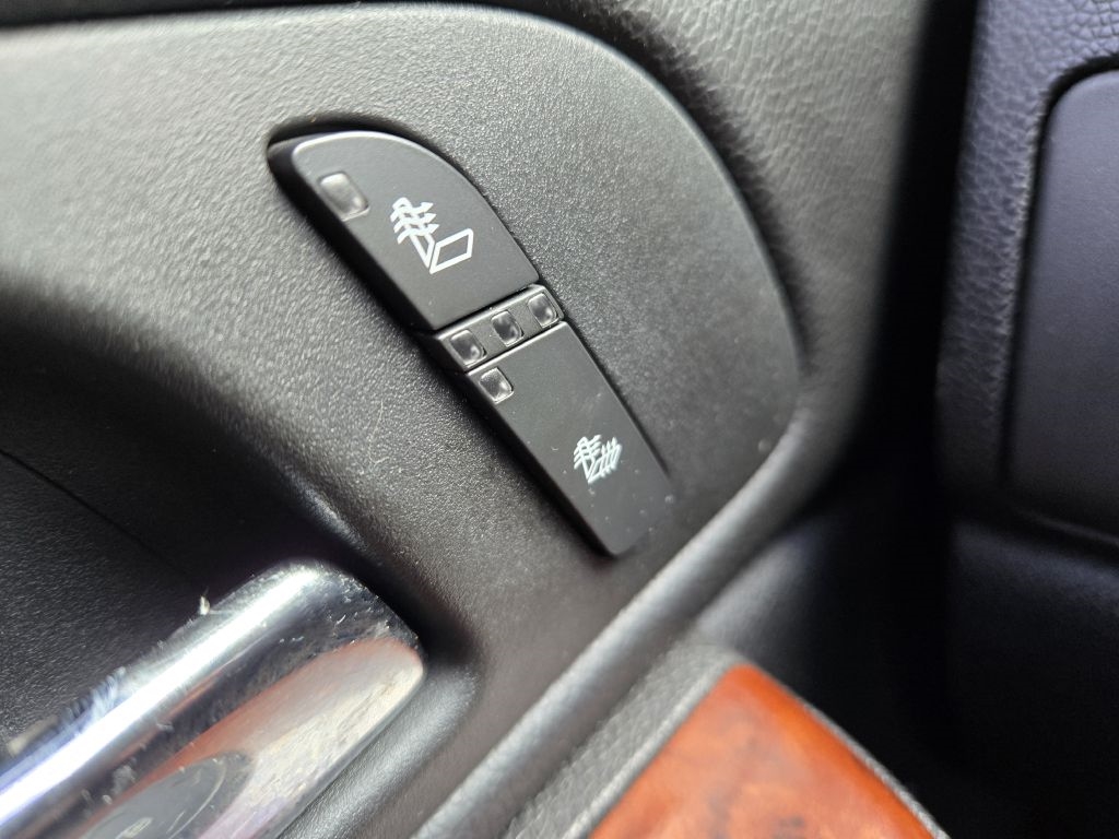 Chevrolet Tahoe LT 4WD 2012