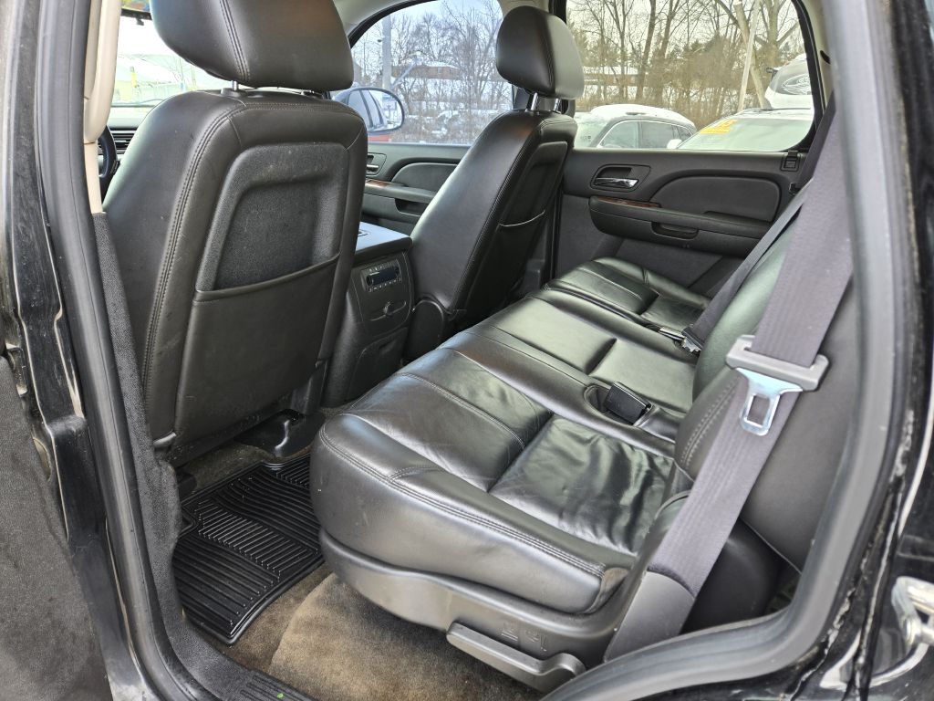 Chevrolet Tahoe LT 4WD 2012