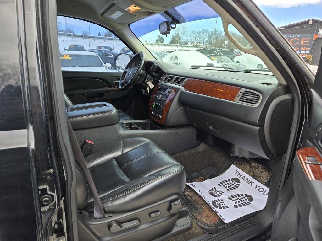 Chevrolet Tahoe LT 4WD 2012