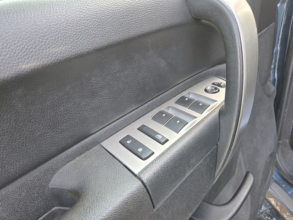 GMC Sierra 2500HD SLE Ext. Cab 4WD 2011