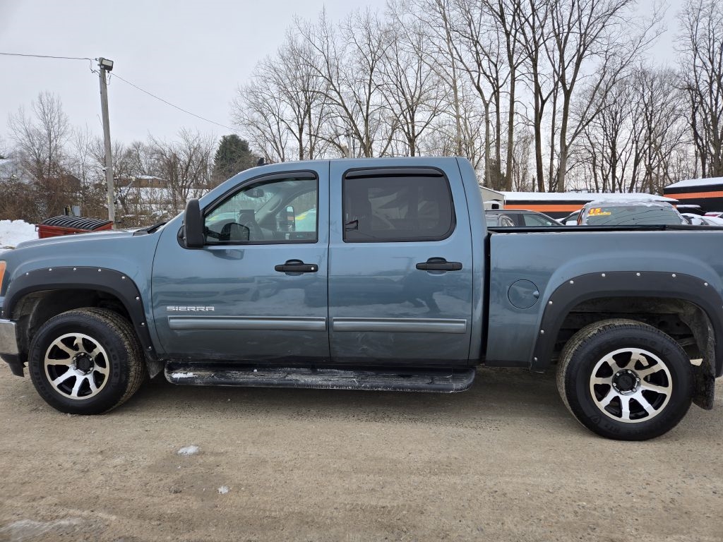 GMC Sierra 1500 SL Crew Cab 4WD 2011