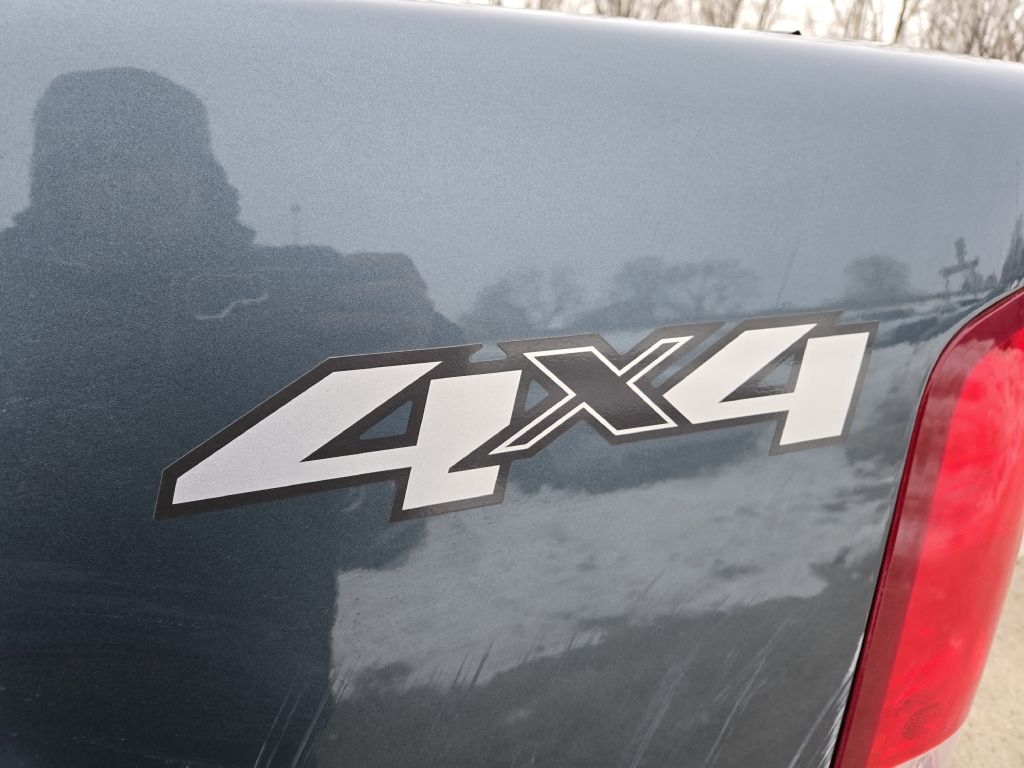 GMC Sierra 1500 SL Crew Cab 4WD 2011