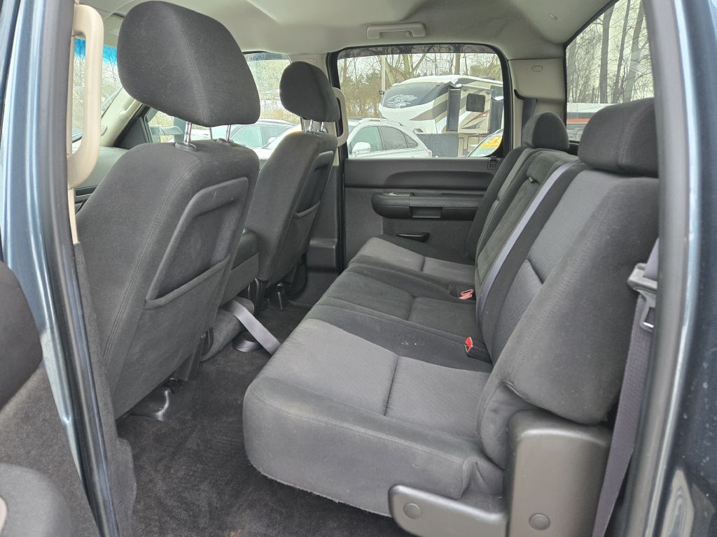 GMC Sierra 1500 SL Crew Cab 4WD 2011