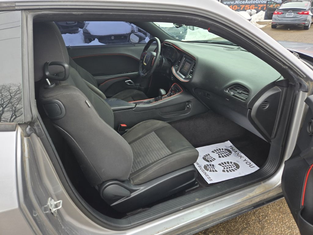 Dodge Challenger SXT 2017