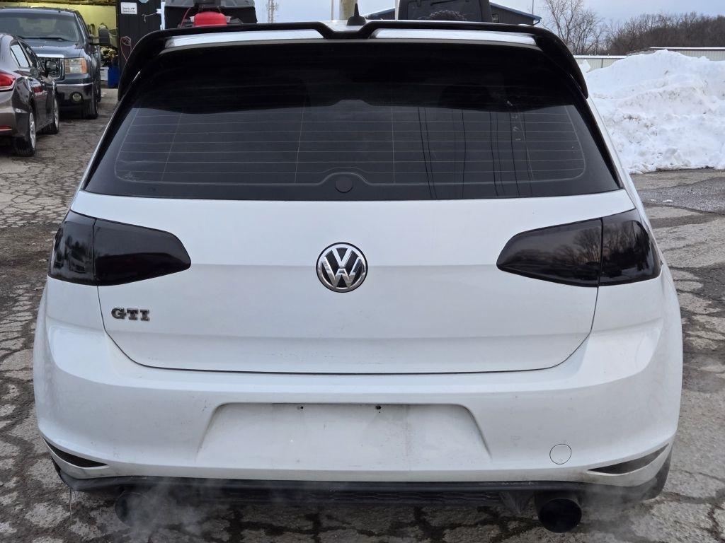 Volkswagen GTI S 6A 4-Door 2016