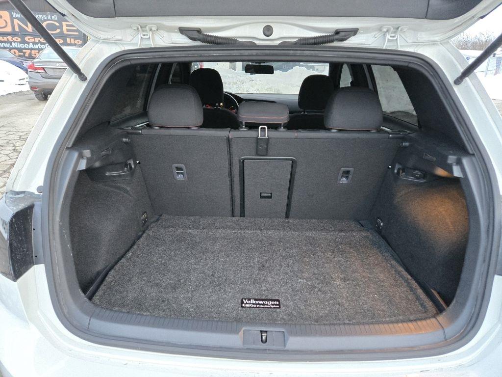 Volkswagen GTI S 6A 4-Door 2016