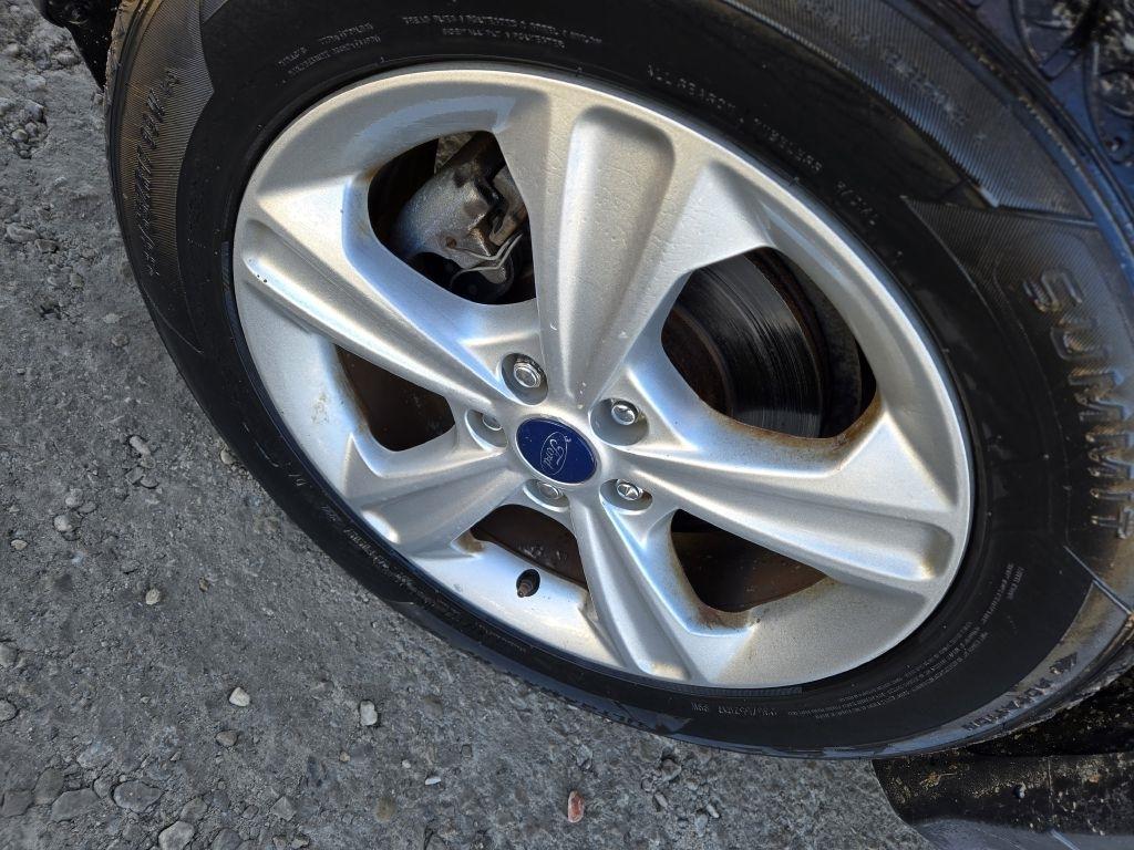 Ford Escape SE FWD 2016