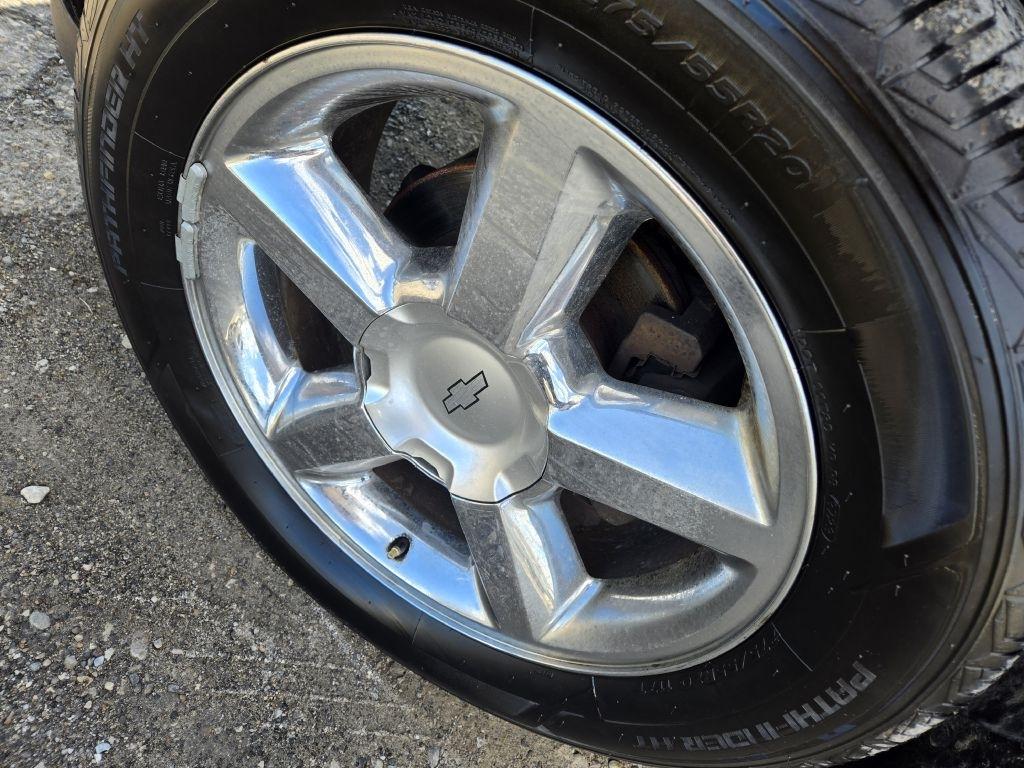 Chevrolet Tahoe LS 4WD 2012