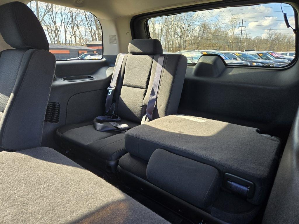 Chevrolet Tahoe LS 4WD 2012