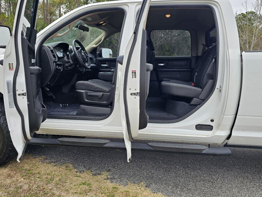 RAM 2500 Tradesman Crew Cab LWB 4WD 2019