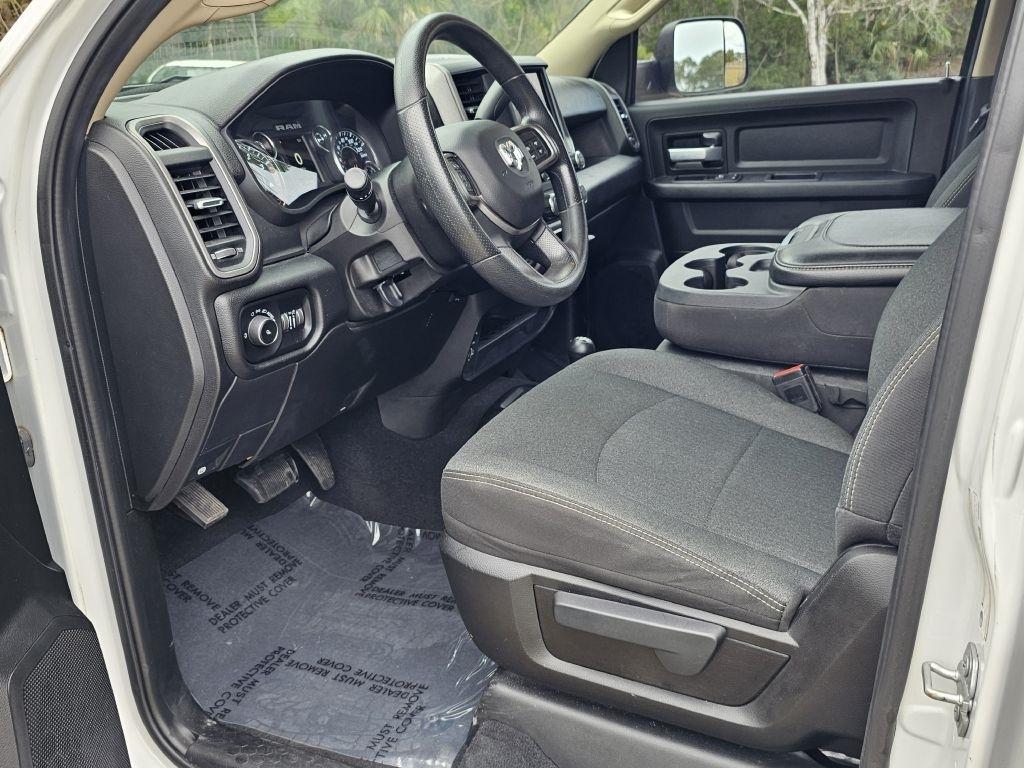 RAM 2500 Tradesman Crew Cab LWB 4WD 2019