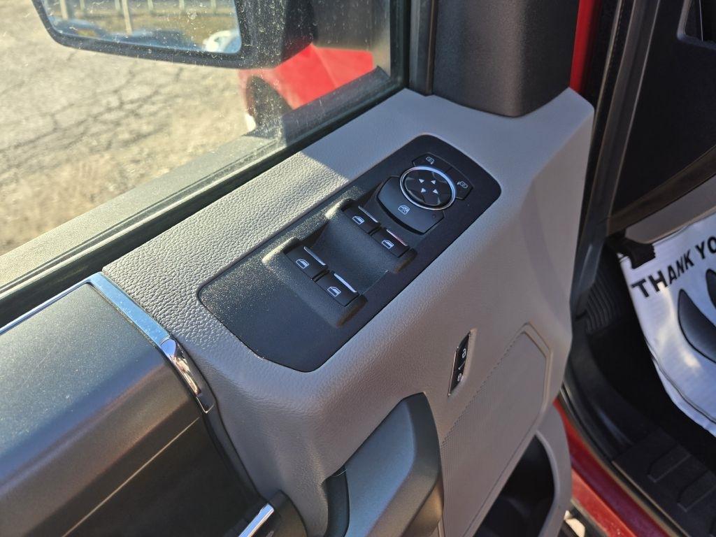 Ford F-150 XLT SuperCab 8-ft. 2WD 2015