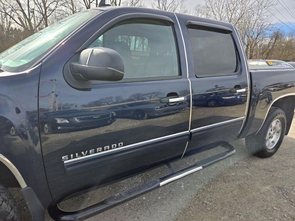 Chevrolet Silverado 1500 LT Crew Cab 4WD 2012