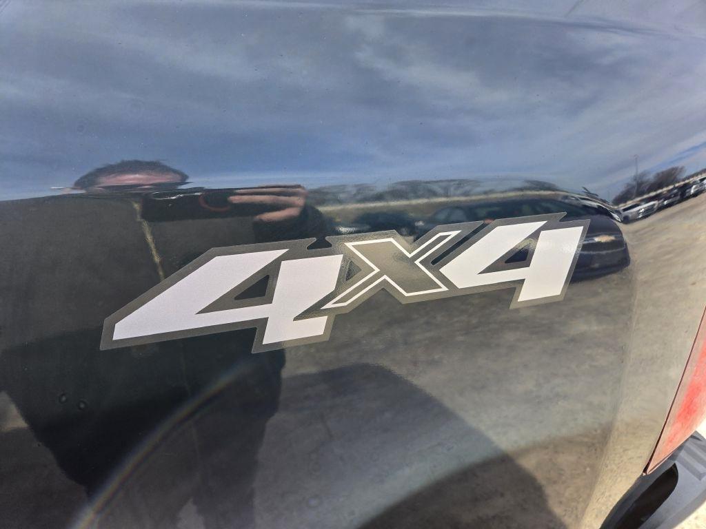 Chevrolet Silverado 1500 LT Crew Cab 4WD 2012