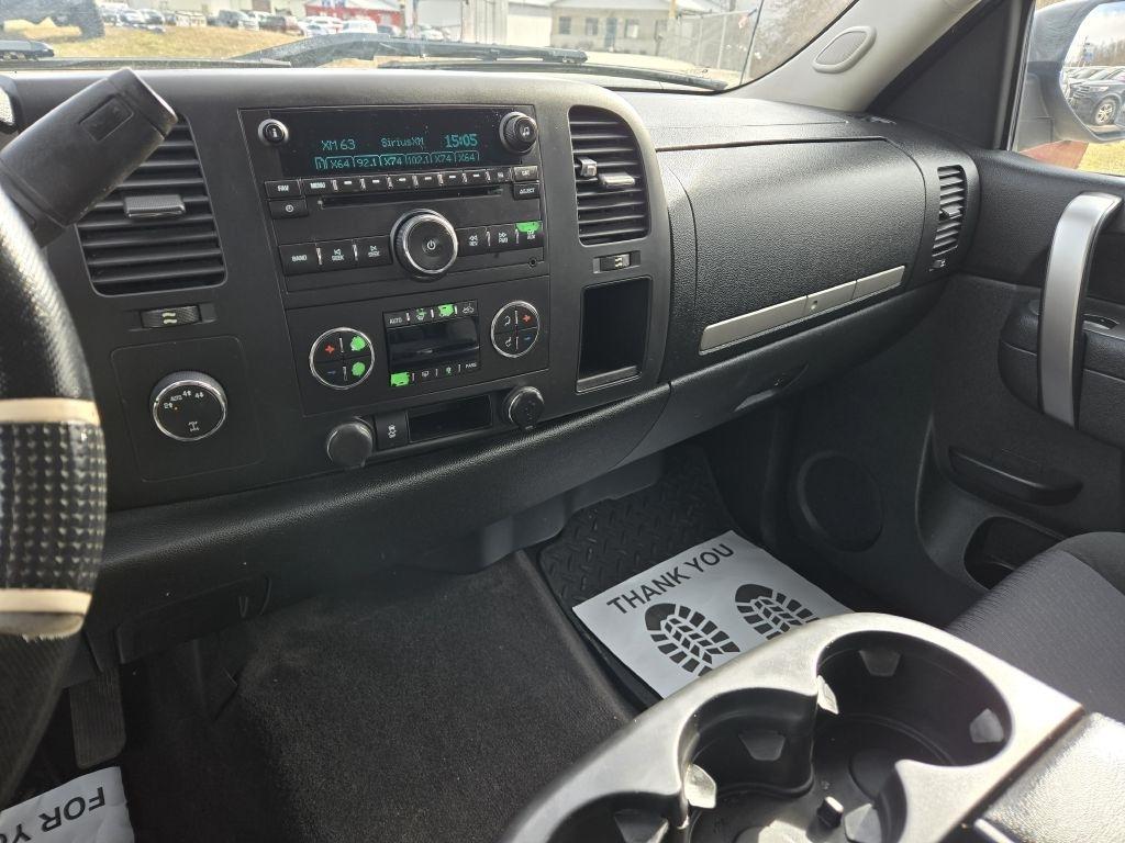 Chevrolet Silverado 1500 LT Crew Cab 4WD 2012