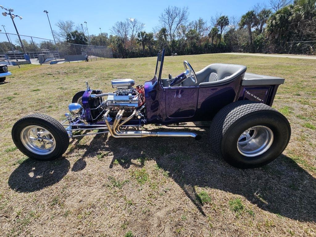 Ford T-Bucket Roadster  1923