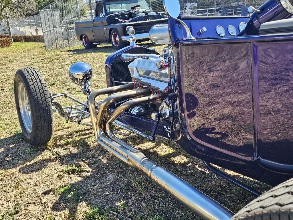 Ford T-Bucket Roadster  1923