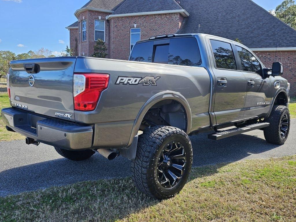 Nissan Titan XD PRO-4X 4WD Diesel 2017