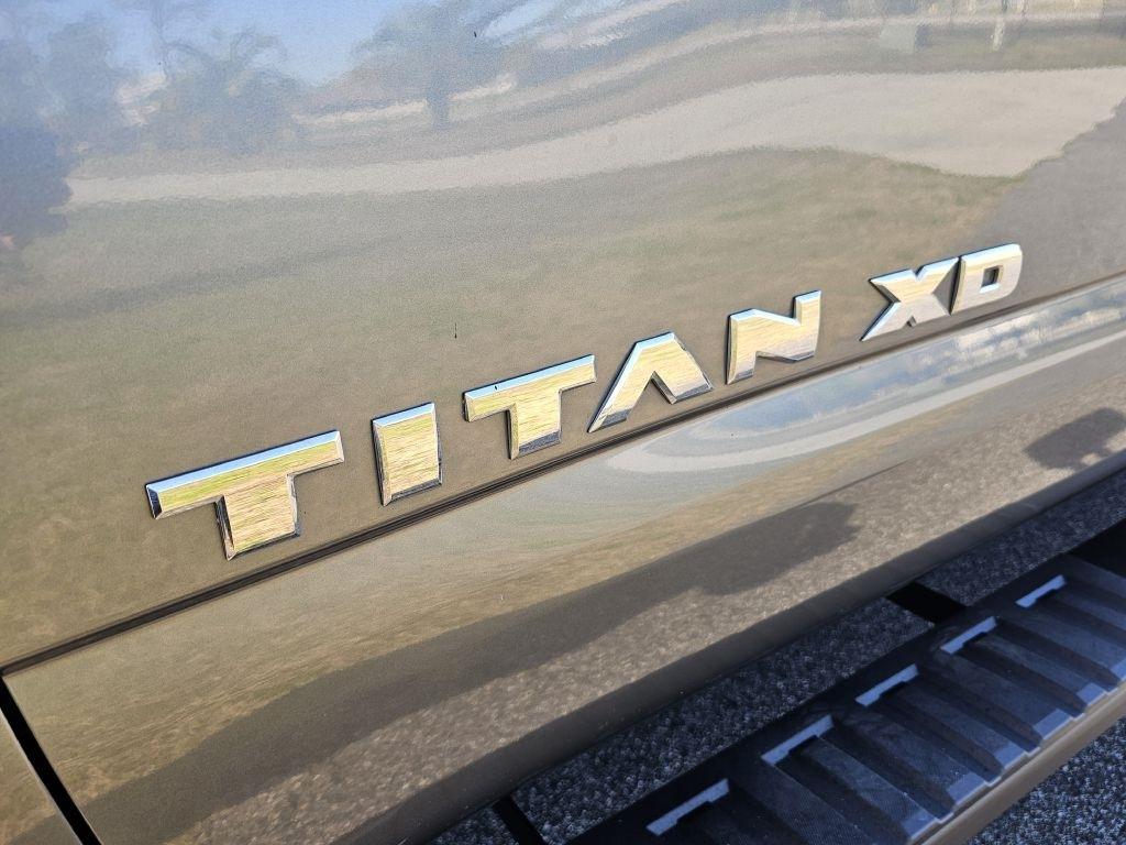 Nissan Titan XD PRO-4X 4WD Diesel 2017