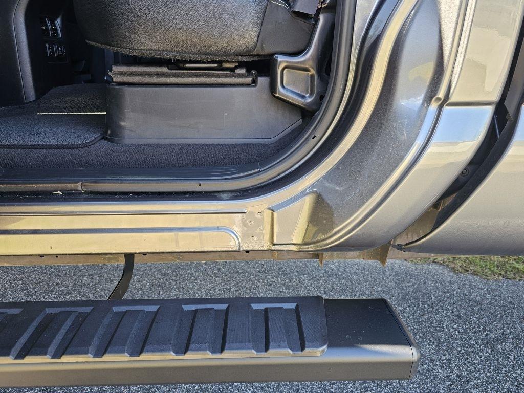 Nissan Titan XD PRO-4X 4WD Diesel 2017