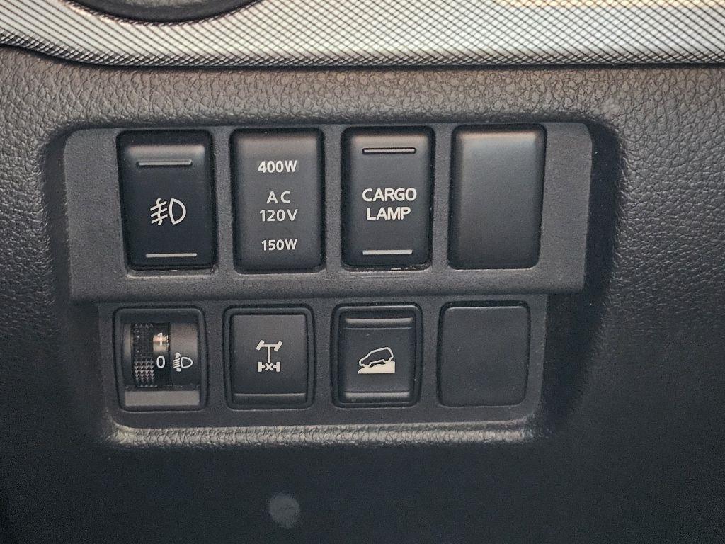 Nissan Titan XD PRO-4X 4WD Diesel 2017