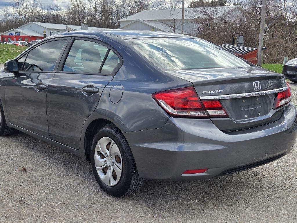 Honda Civic LX Sedan 5-Speed AT 2013