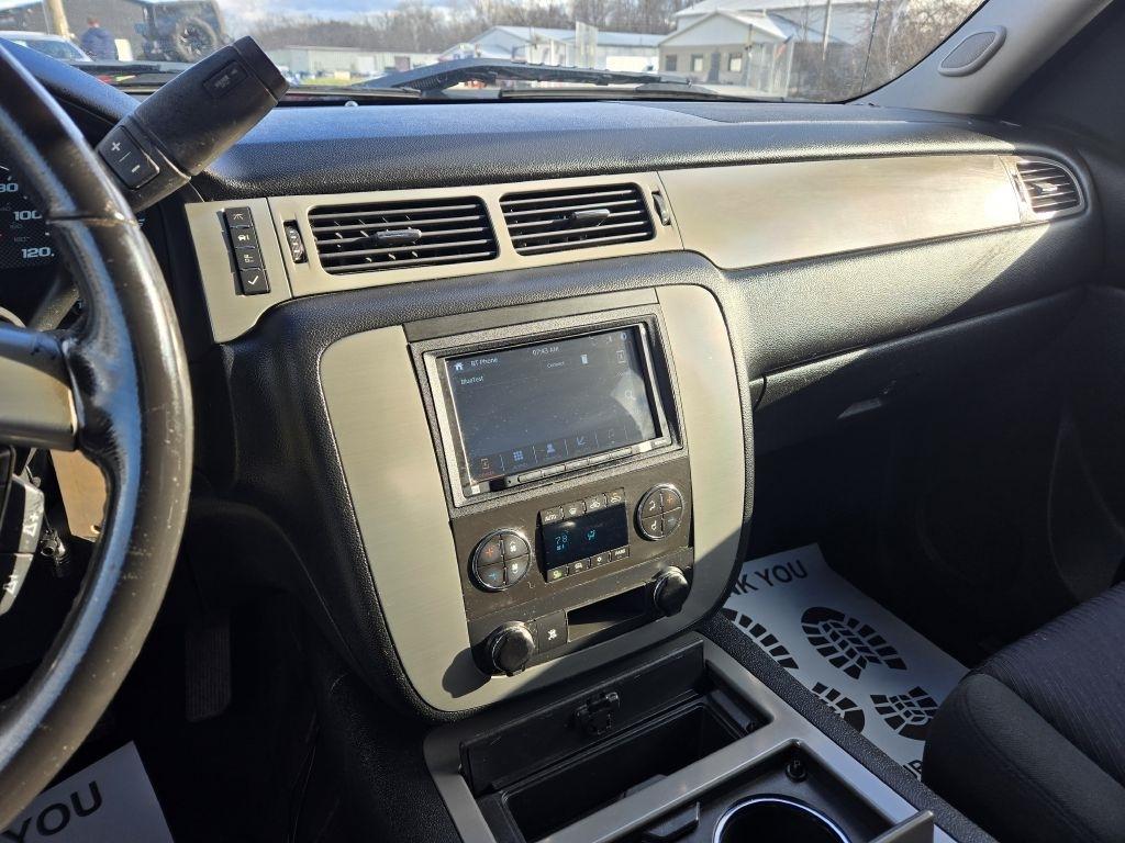 GMC Sierra 1500 SLE Crew Cab 4WD 2011