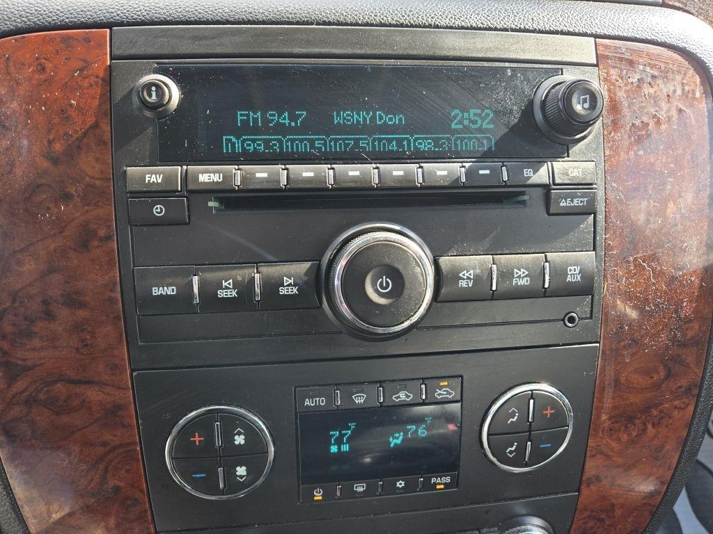 Chevrolet Silverado 1500 LTZ Crew Cab 4WD 2010