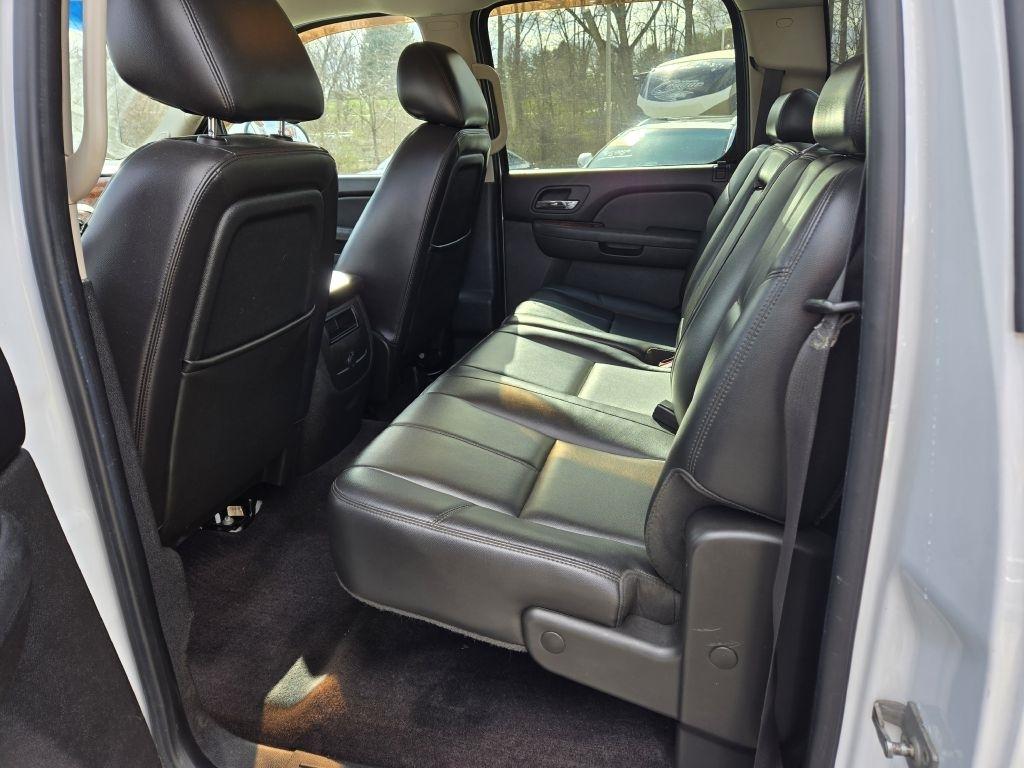 Chevrolet Silverado 1500 LTZ Crew Cab 4WD 2010