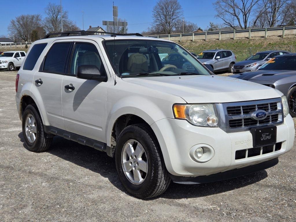 Ford Escape XLT FWD 2012