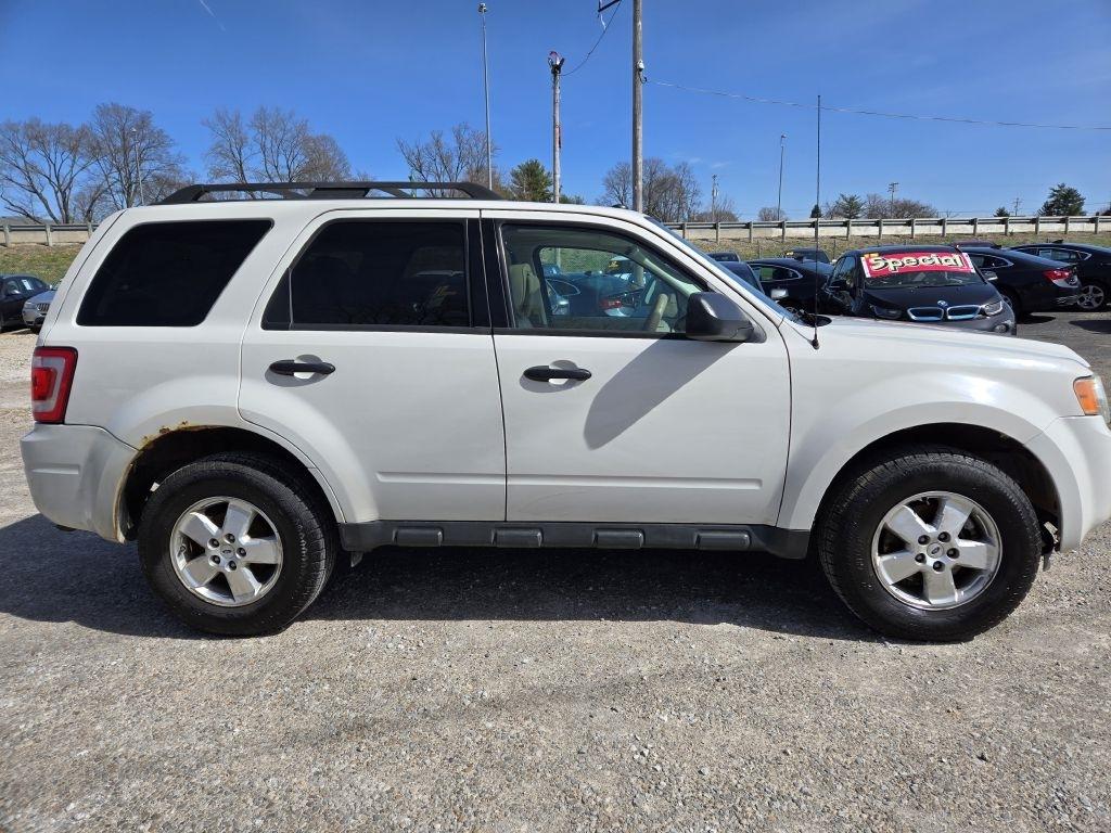 Ford Escape XLT FWD 2012