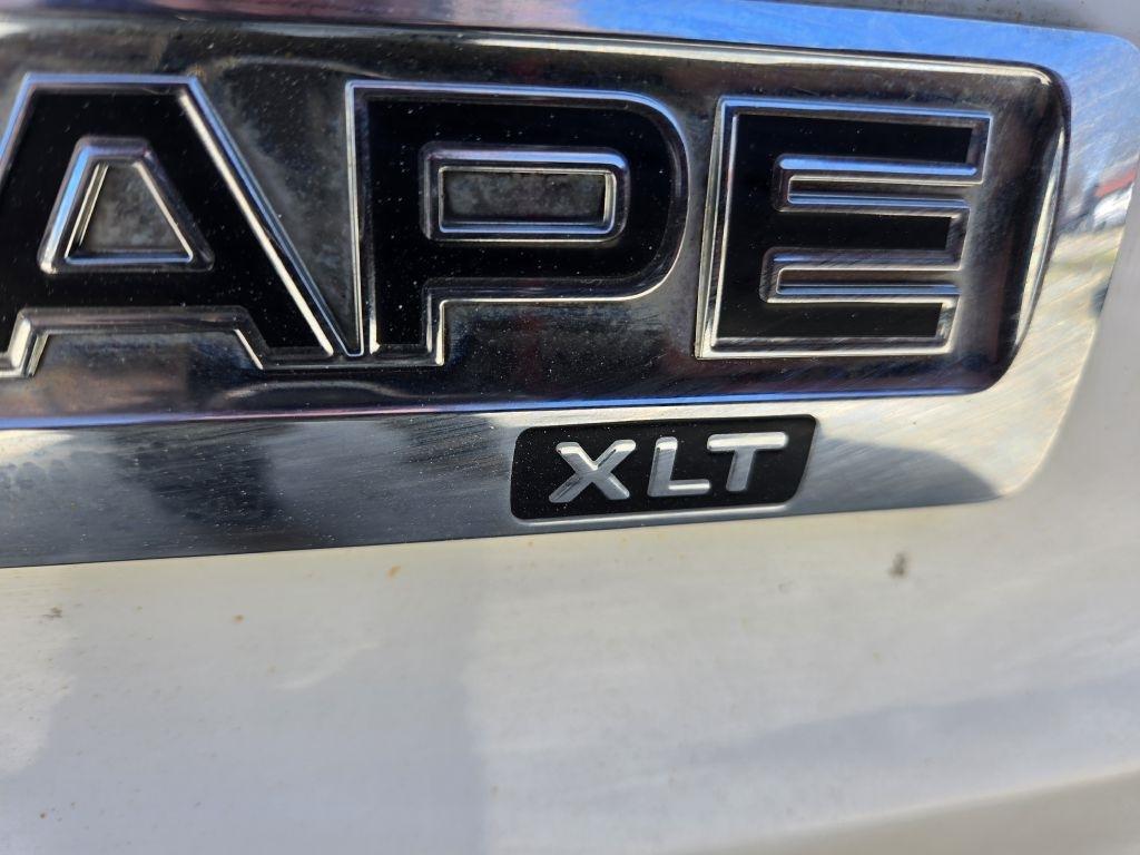 Ford Escape XLT FWD 2012