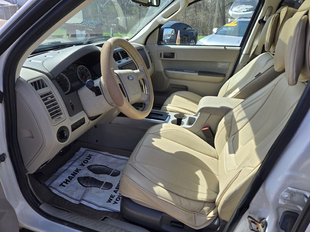 Ford Escape XLT FWD 2012