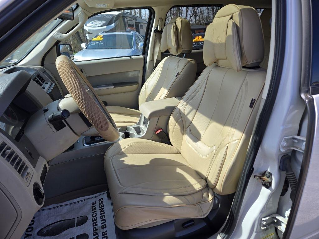 Ford Escape XLT FWD 2012