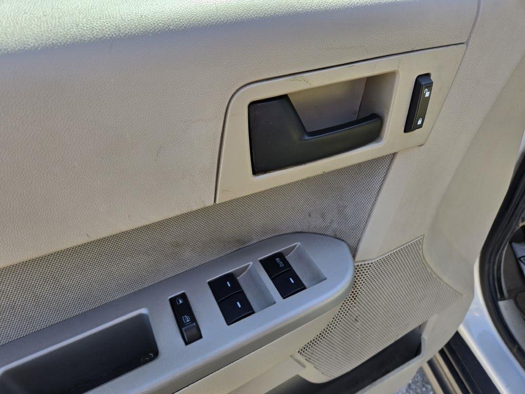 Ford Escape XLT FWD 2012