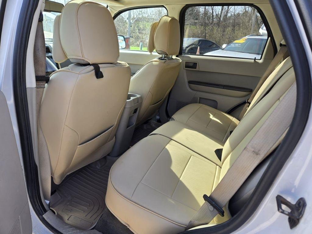 Ford Escape XLT FWD 2012