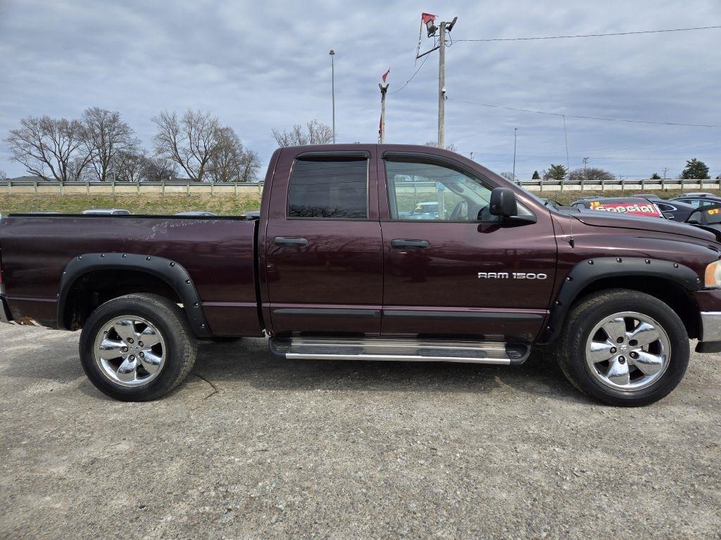 Dodge Ram 1500 ST Quad Cab 4WD 2004