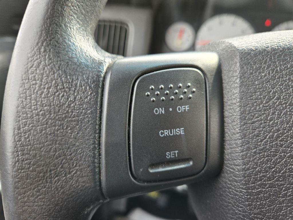 Dodge Ram 1500 ST Quad Cab 4WD 2004