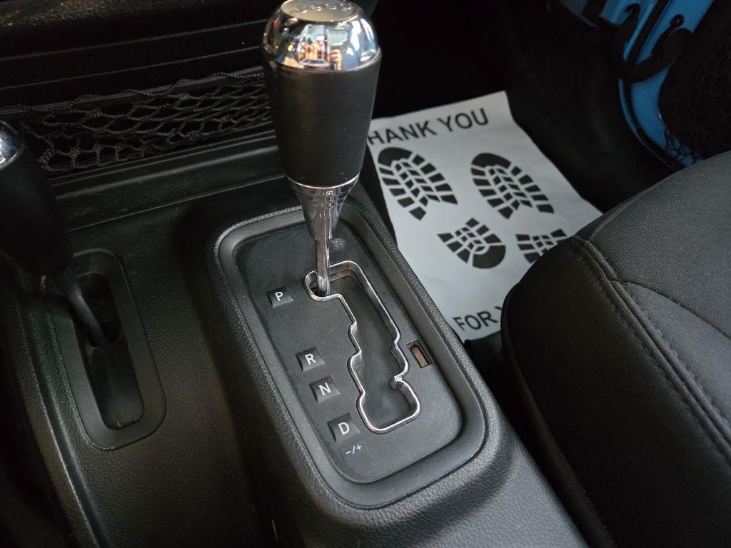 Jeep Wrangler JK Unlimited Sport 4WD 2018