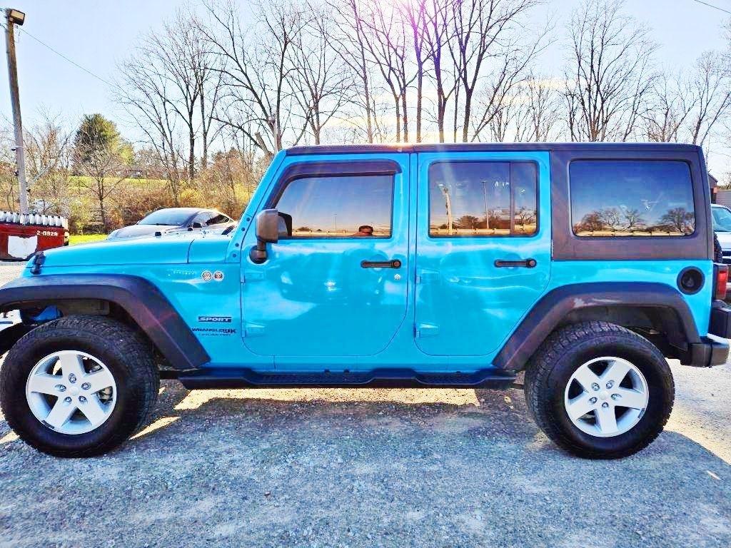 Jeep Wrangler JK Unlimited Sport 4WD 2018