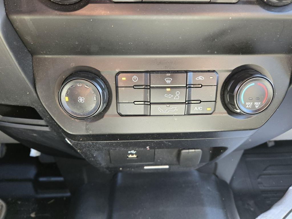 Ford F-150 XL SuperCab 6.5-ft. Bed 4WD 2017