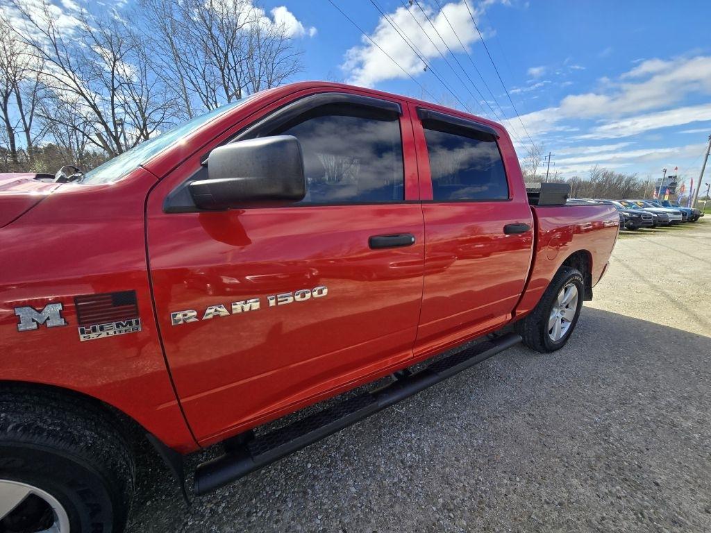 Dodge 1500 ST Crew Cab 4WD 2012